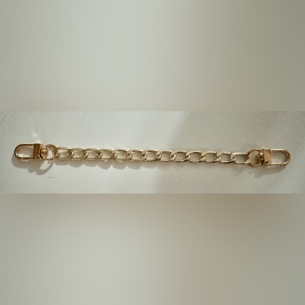 Gold Tone Bag Chain 7.8” NEW